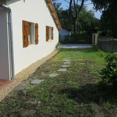 Holiday home Saint-michel-escalus, 3 Pieces, 4 Personnes - Fr-1-360-482